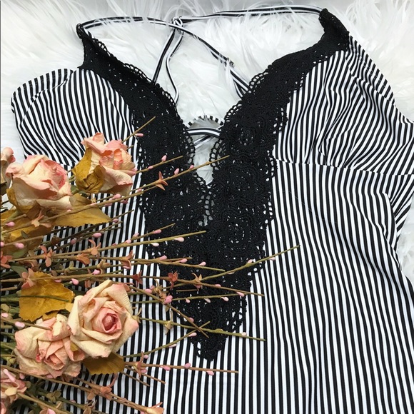 Cupshe Other - NWT Swimsuit - Cupshe👙